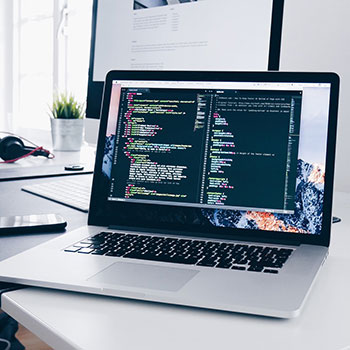 2-1！14亿豪门终结连败+6轮2胜 神锋17轮17球 24岁前锋近28轮首球